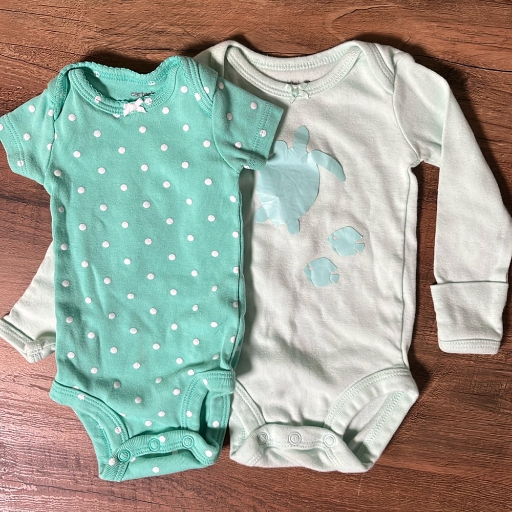 5/$20 Carter’s Newborn Teal Onesies Set NB